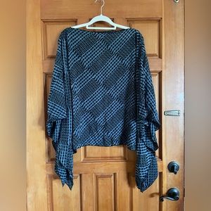 Blue & Black Kamohoalii Top